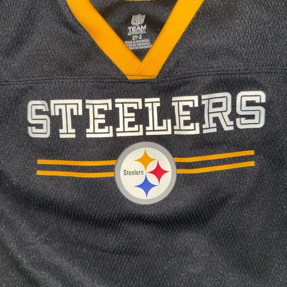 Team Apparel Kids Black and Yellow Steelers Jersey - Picture 2 of 15